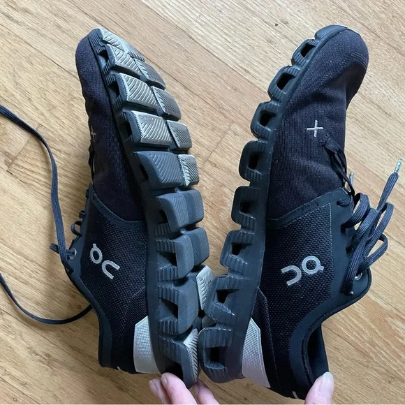 On Running Black Athletic Sneakers - Picture 4 of 11